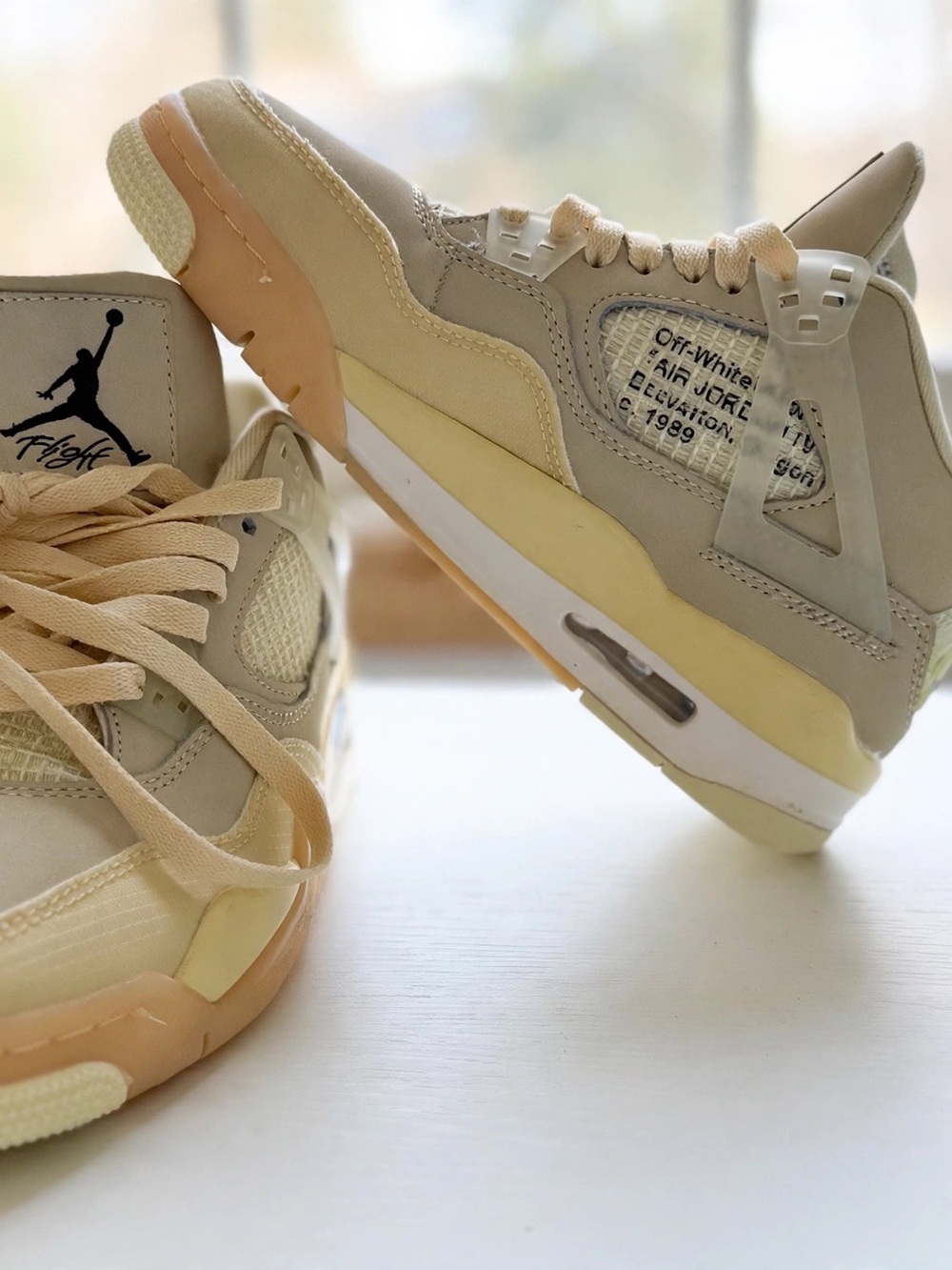 Jordan Kids' Retro 4 Sneakers in Cream and Tan